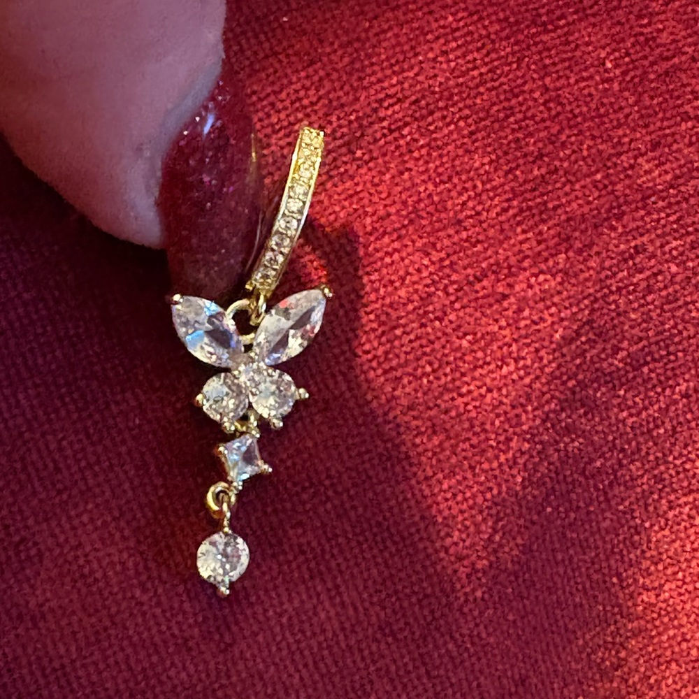 Belly Ring-Star daggling with simulated Diamonds 14G Belly Button Ring Gold Tone